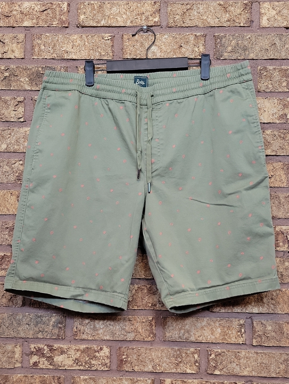 Bixby Pull On Green Orange Shells Shorts Size 38 Cotton Stretch Travel Resort